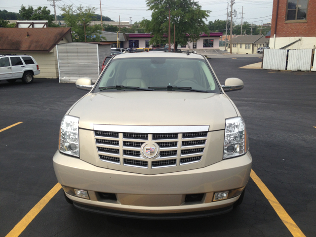 2008 Cadillac Escalade SR5 Sport Utility 4D
