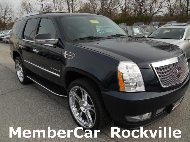 2008 Cadillac Escalade 2dr Hatchback Coupe
