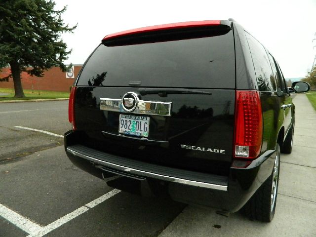 2008 Cadillac Escalade EX - DUAL Power Doors