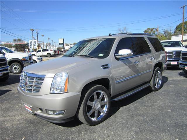 2008 Cadillac Escalade 2 Dr SC2 Coupe