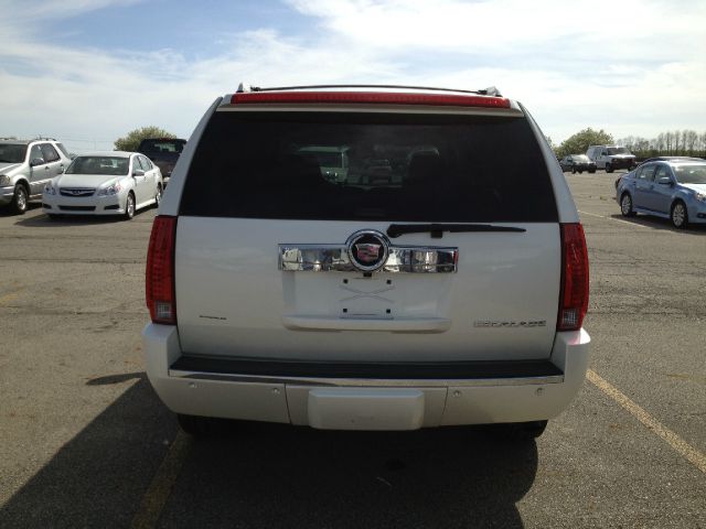 2008 Cadillac Escalade EX - DUAL Power Doors