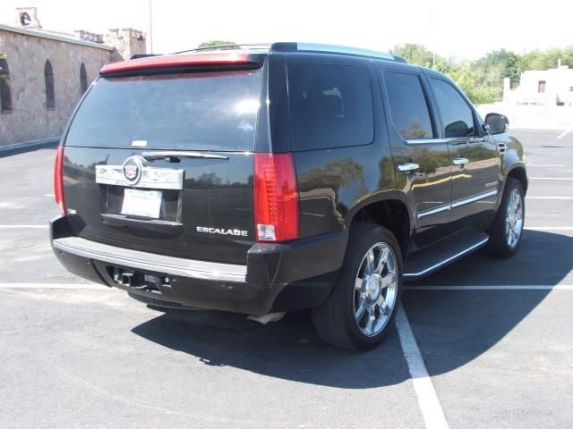 2009 Cadillac Escalade EX - DUAL Power Doors