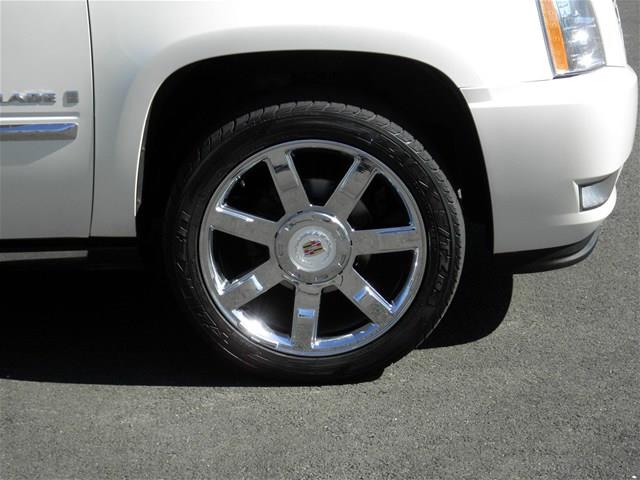 2009 Cadillac Escalade Unknown