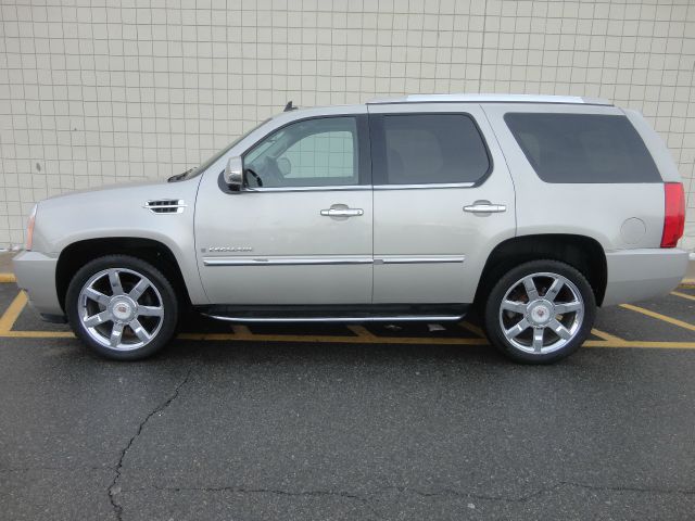 2009 Cadillac Escalade EX - DUAL Power Doors