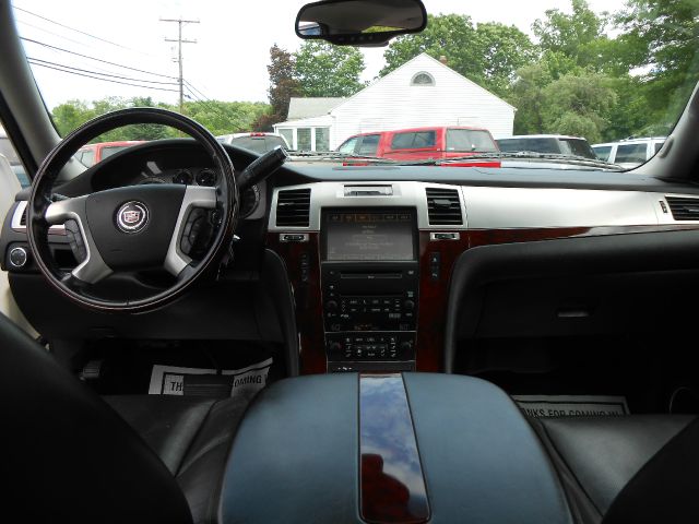 2009 Cadillac Escalade EX - DUAL Power Doors