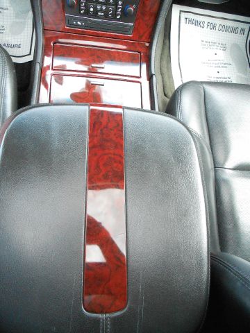 2009 Cadillac Escalade EX - DUAL Power Doors