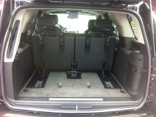 2010 Cadillac Escalade GLS PZEV