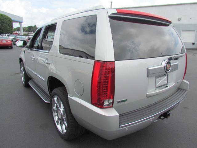 2011 Cadillac Escalade Coupe