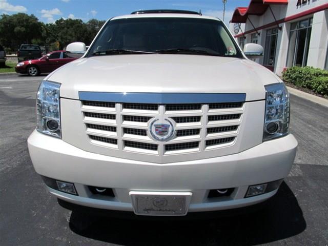 2011 Cadillac Escalade Unknown