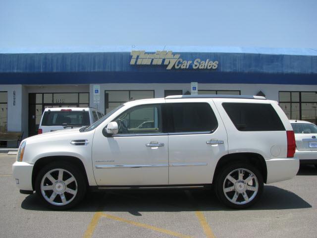 2011 Cadillac Escalade Premium