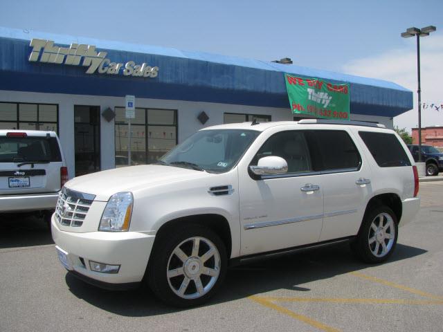 2011 Cadillac Escalade Premium