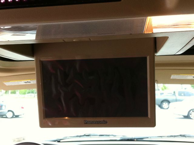 2013 Cadillac Escalade SE W/rse