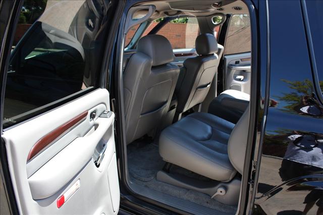 2003 Cadillac Escalade ESV Unknown