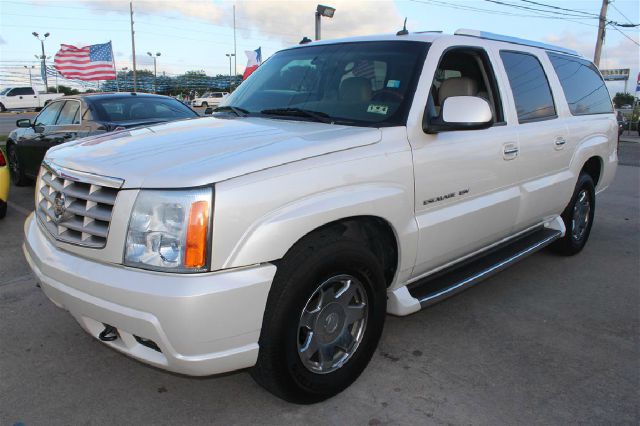 2003 Cadillac Escalade ESV SR5 Sport Utility 4D