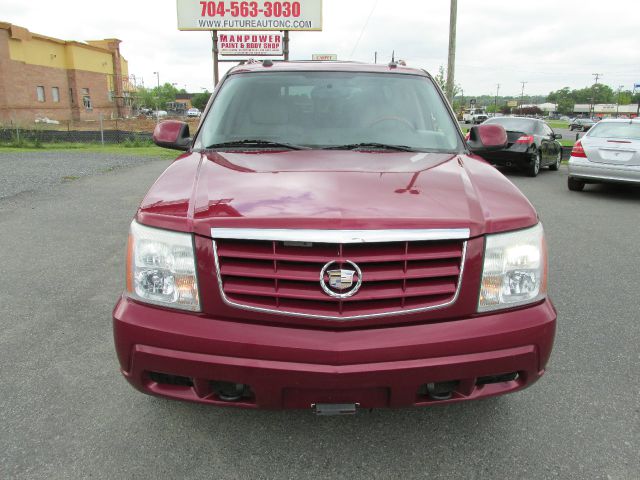 2004 Cadillac Escalade ESV SR5 Sport Utility 4D