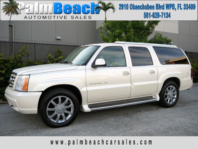 2005 Cadillac Escalade ESV 323ci