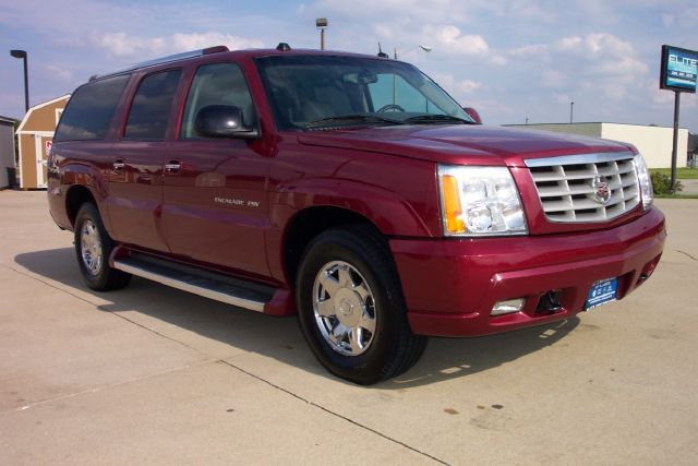 2005 Cadillac Escalade ESV SR5 Sport Utility 4D