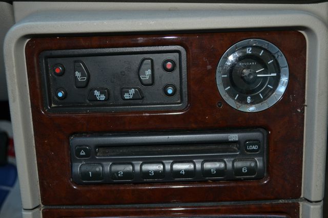 2005 Cadillac Escalade ESV 323ci