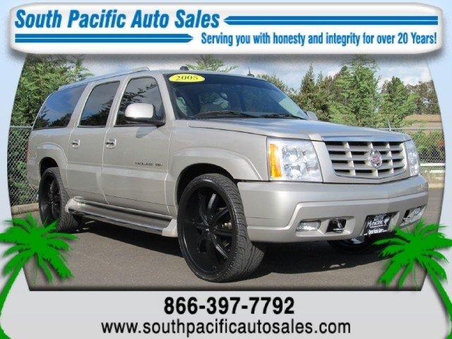 2005 Cadillac Escalade ESV Unknown