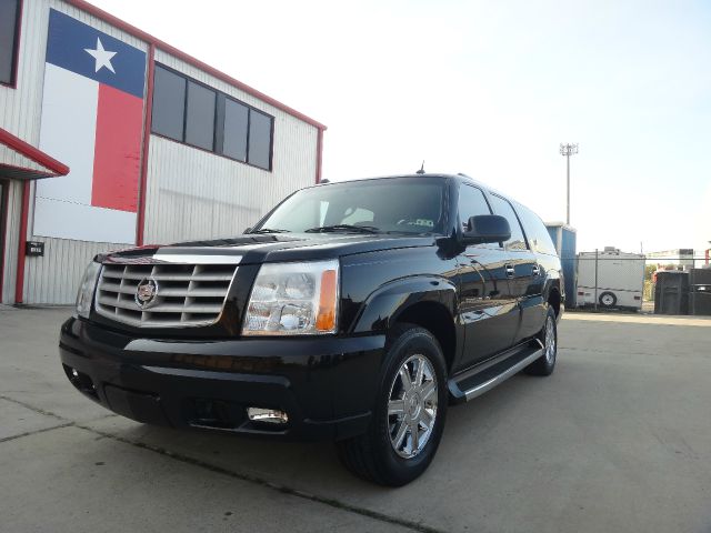 2005 Cadillac Escalade ESV SR5 Sport Utility 4D