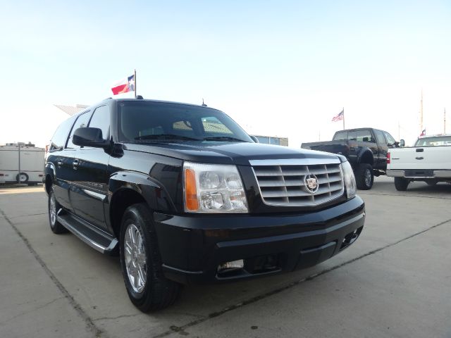 2005 Cadillac Escalade ESV SR5 Sport Utility 4D