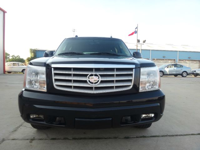 2005 Cadillac Escalade ESV SR5 Sport Utility 4D