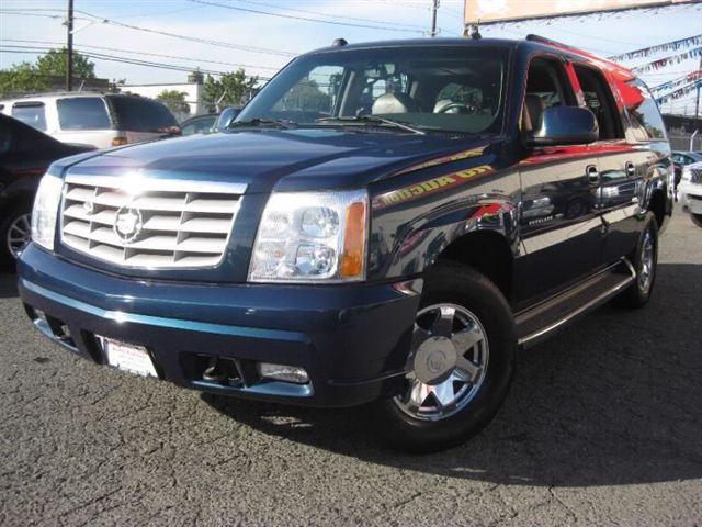 2005 Cadillac Escalade ESV Silver Shadow Long Wheelbase