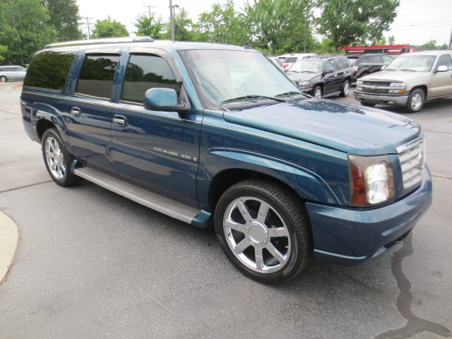 2006 Cadillac Escalade ESV SR5 Sport Utility 4D