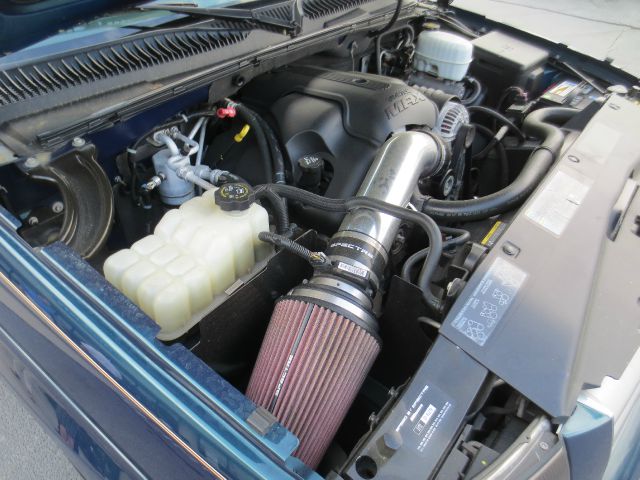 2006 Cadillac Escalade ESV SR5 Sport Utility 4D