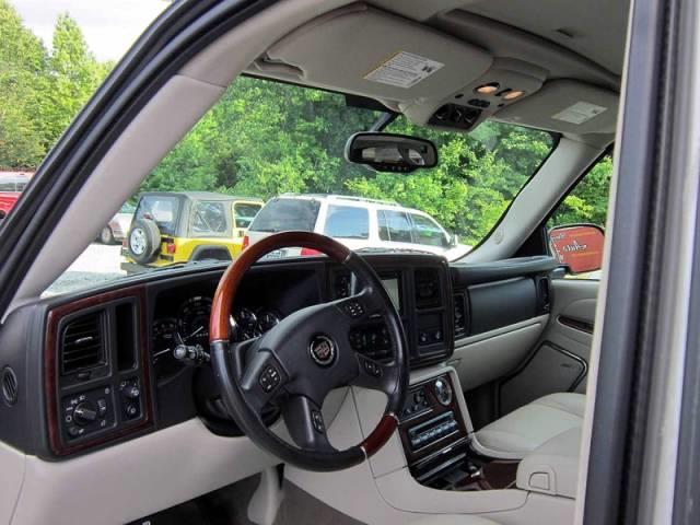 2006 Cadillac Escalade ESV Ralliart