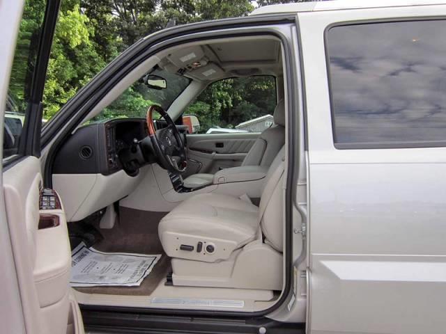 2006 Cadillac Escalade ESV Ralliart