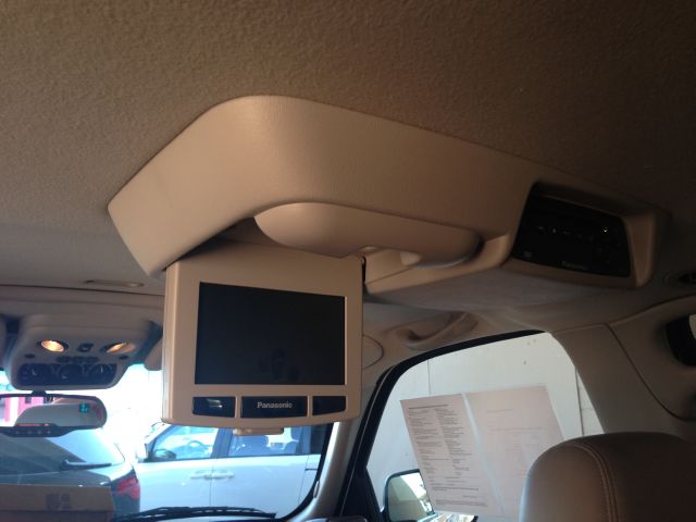 2006 Cadillac Escalade ESV SR5 Sport Utility 4D