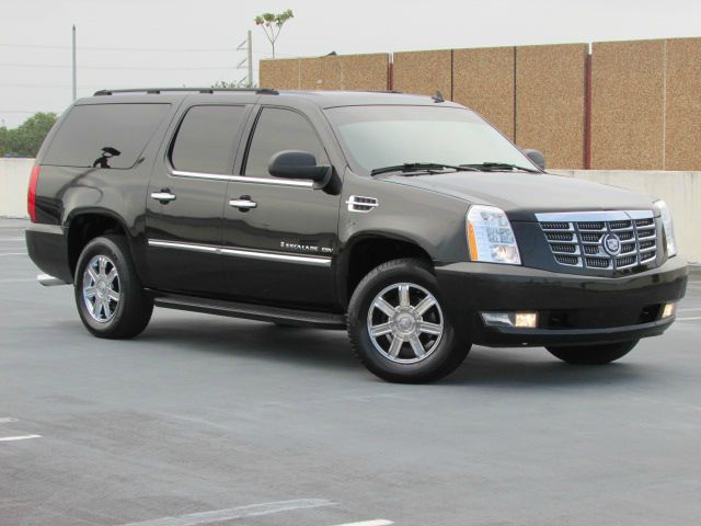 2007 Cadillac Escalade ESV SR5 Sport Utility 4D