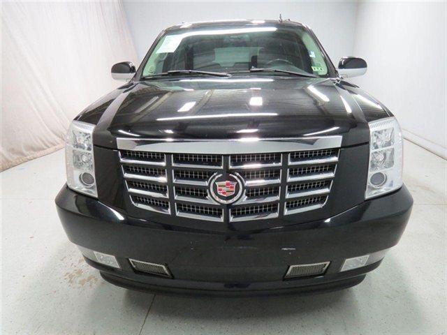 2007 Cadillac Escalade ESV Silver Shadow Long Wheelbase