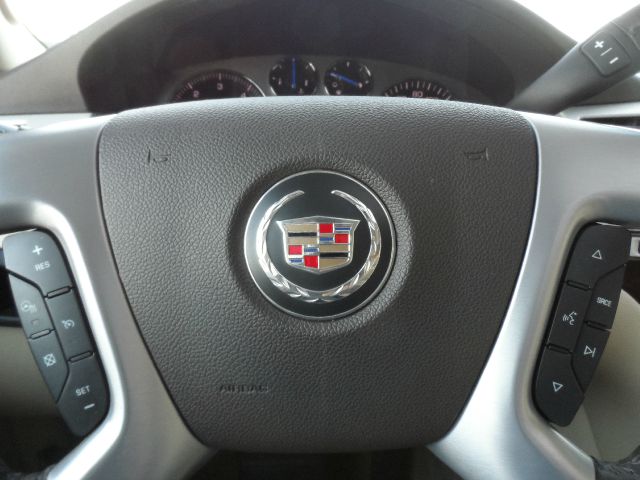 2007 Cadillac Escalade ESV SR5 Sport Utility 4D