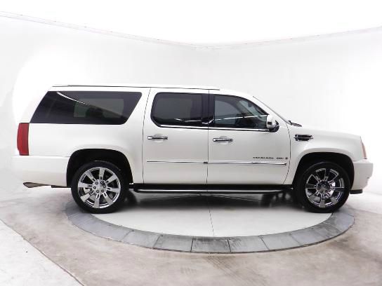2007 Cadillac Escalade ESV SR5 Sport Utility 4D