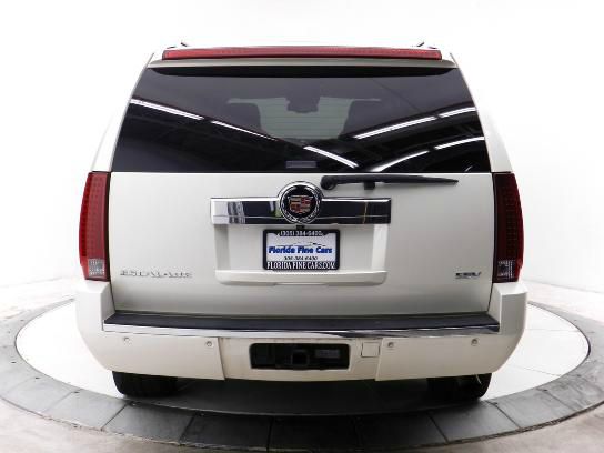 2007 Cadillac Escalade ESV SR5 Sport Utility 4D