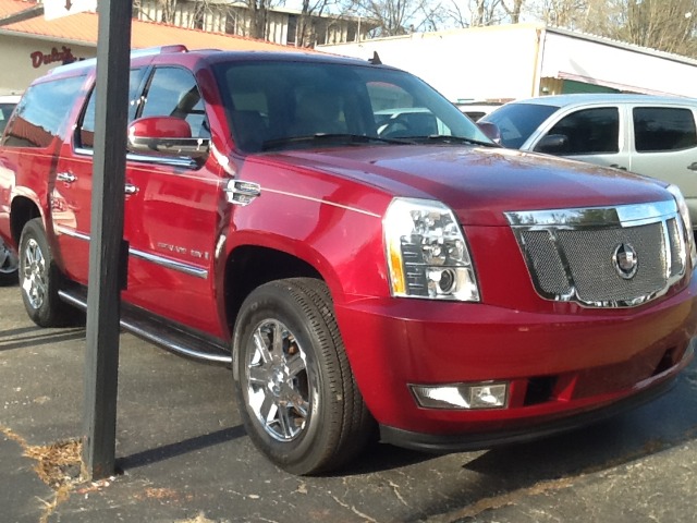 2007 Cadillac Escalade ESV SR5 Sport Utility 4D
