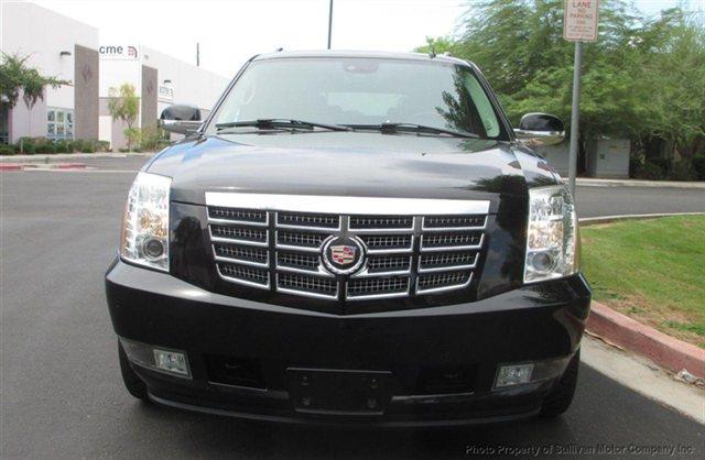 2007 Cadillac Escalade ESV Silver Shadow Long Wheelbase