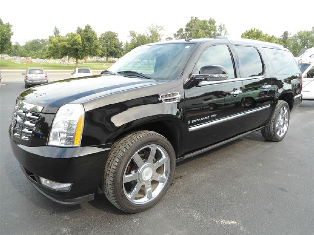 2007 Cadillac Escalade ESV SR5 Sport Utility 4D