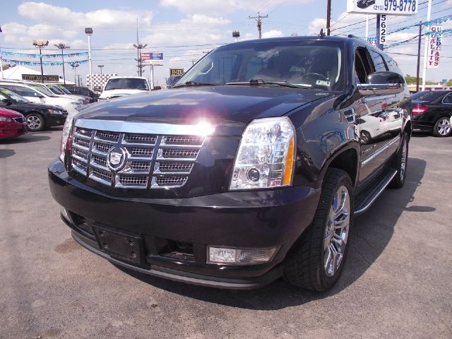 2008 Cadillac Escalade ESV SR5 Sport Utility 4D