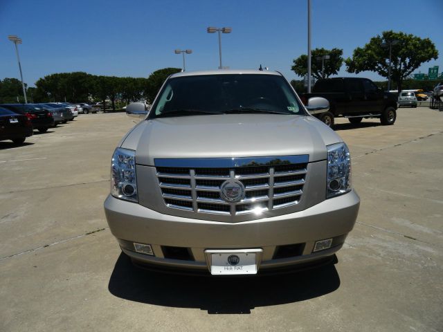 2008 Cadillac Escalade ESV SR5 Sport Utility 4D