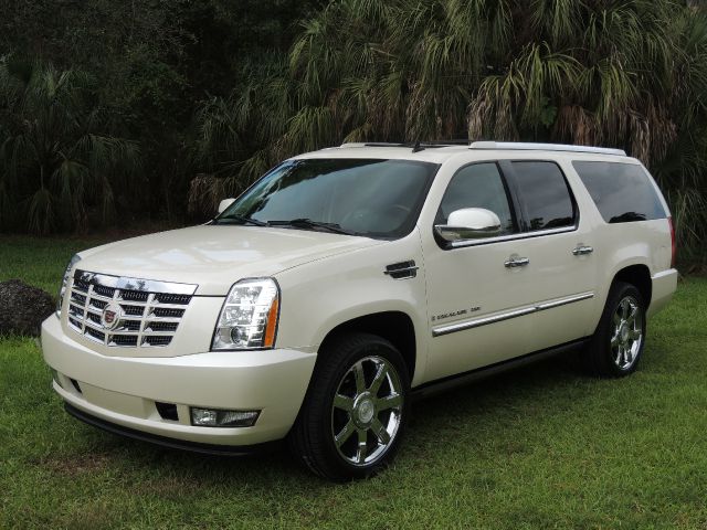 2008 Cadillac Escalade ESV SR5 Sport Utility 4D