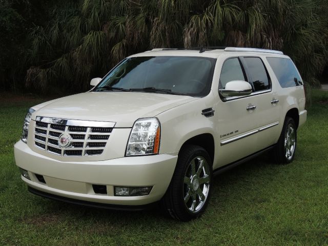 2008 Cadillac Escalade ESV SR5 Sport Utility 4D