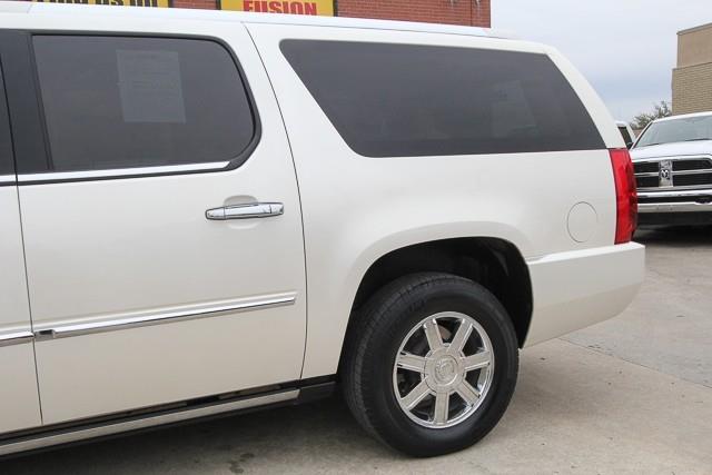 2009 Cadillac Escalade ESV Unknown
