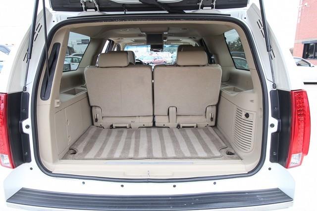 2009 Cadillac Escalade ESV Unknown