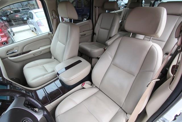 2009 Cadillac Escalade ESV Unknown