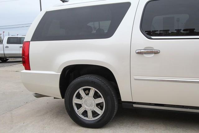 2009 Cadillac Escalade ESV Unknown