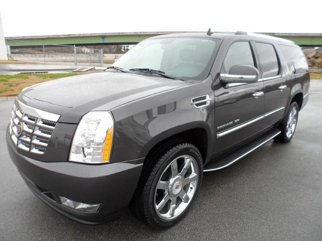 2010 Cadillac Escalade ESV Coupe