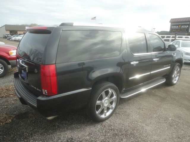 2010 Cadillac Escalade ESV 5dr Hatchback Automatic